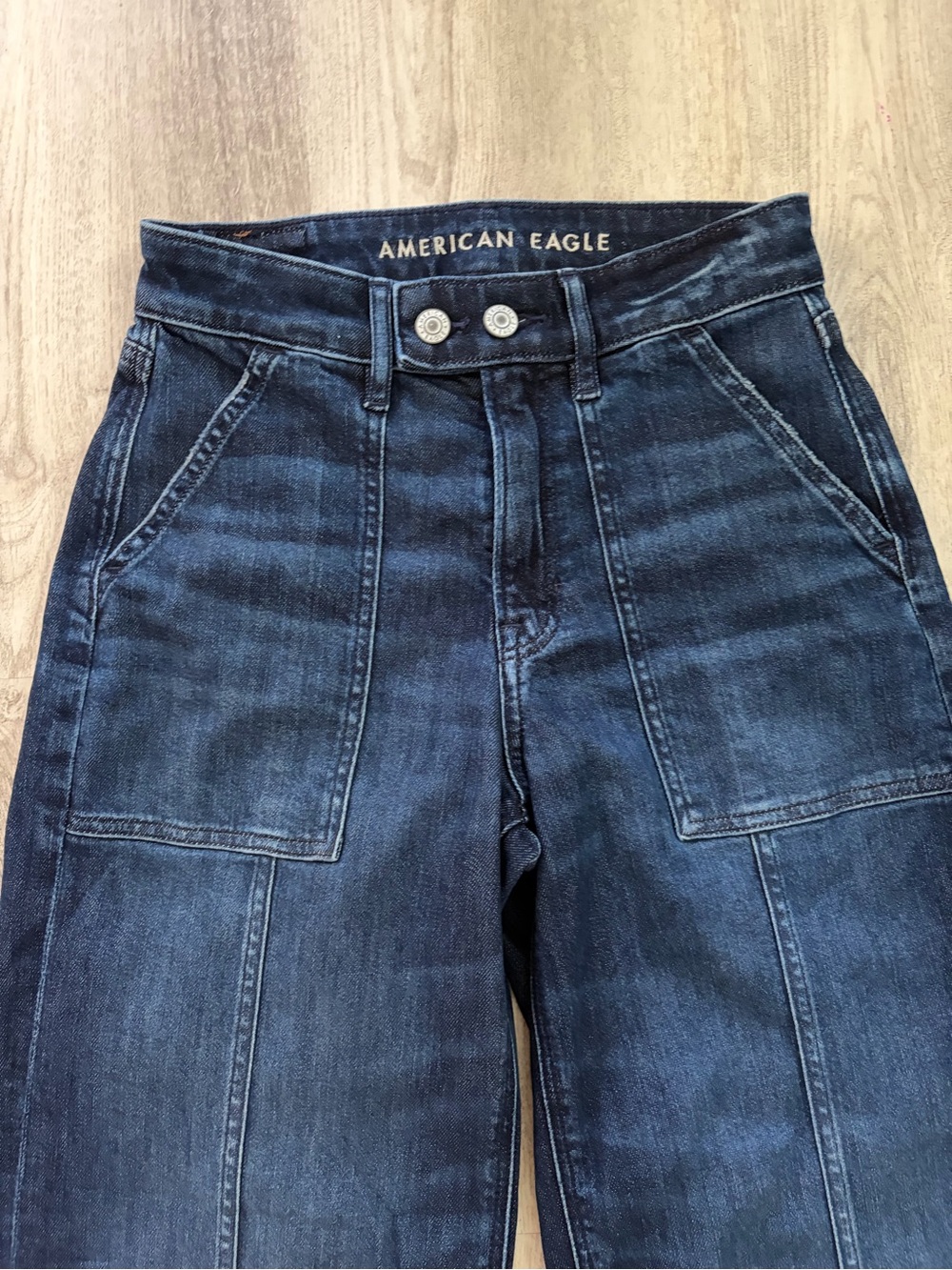 American Eagle 00 dark wash Baggy, High Rise, Wide-Leg Jeans
